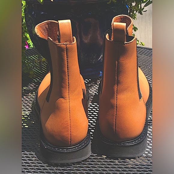J. Crew Refined Leather Chelsea Boot In Rich Caramel. Woman’s Size 8 - Picture 9 of 10